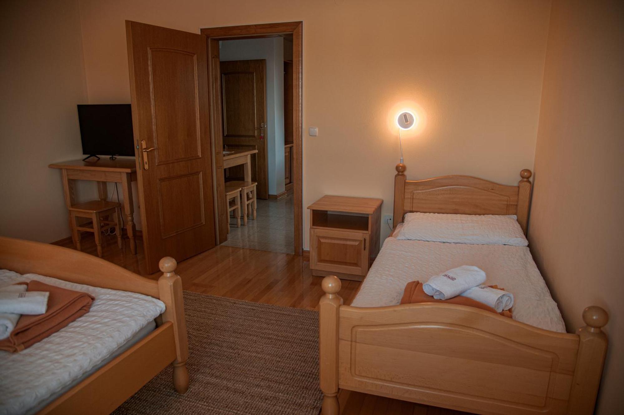 Rooms And Apartments Panker Моравске-Топлице Екстериор снимка